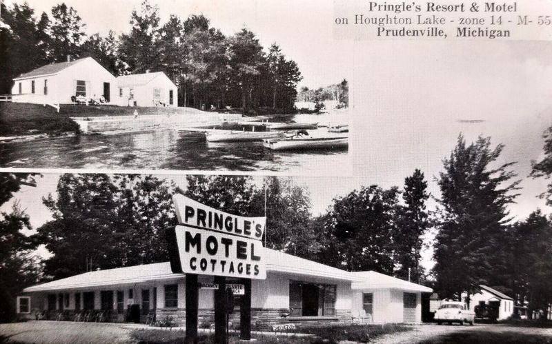 Pringles Motel and Cottages - Old Postcard